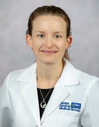 Elizabeth Poe image